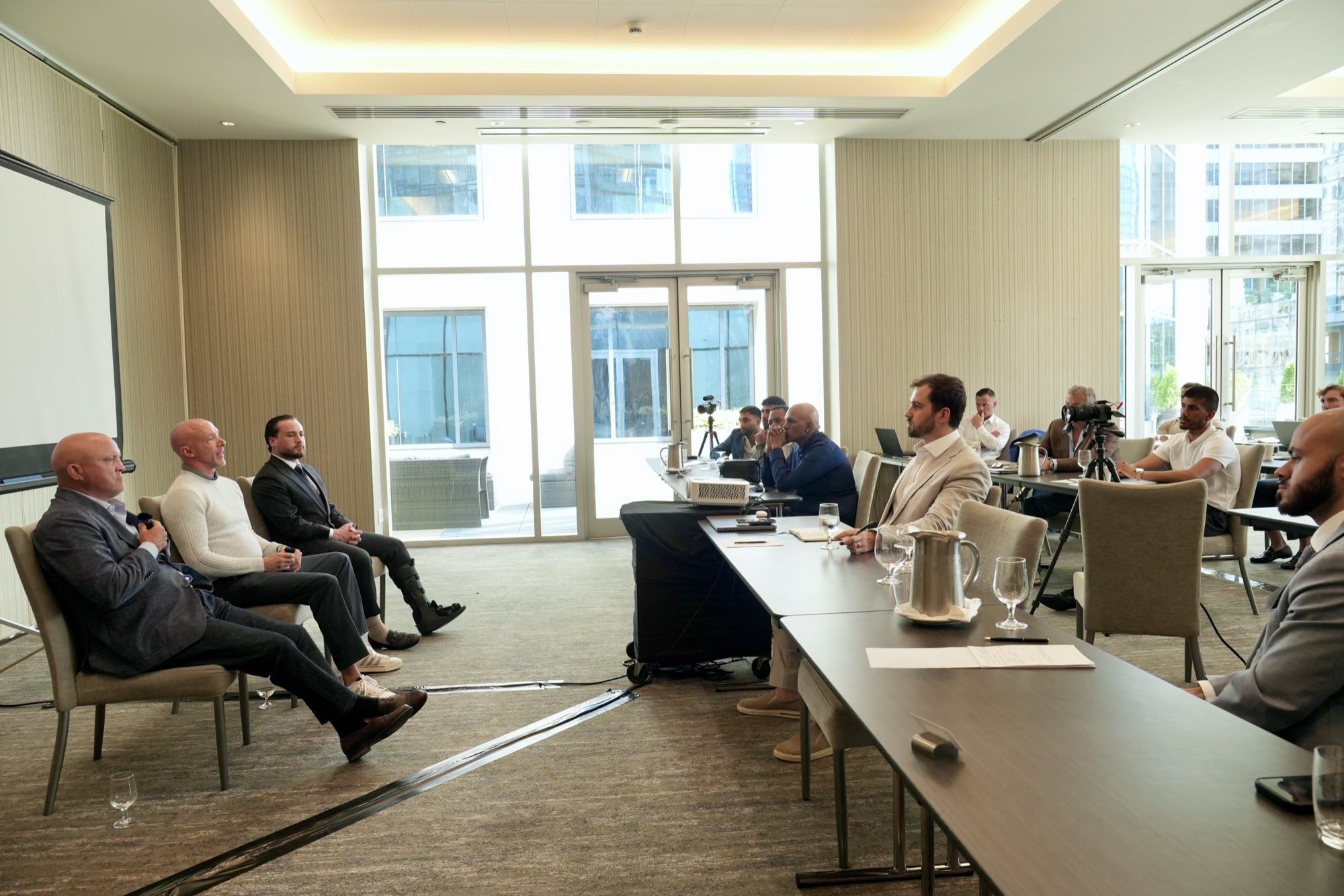 A Kadenwood advisory session